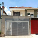 Sobrado à venda com 3 quartos, sendo 1 suíte, em Jardim Prudência, São Paulo, SP