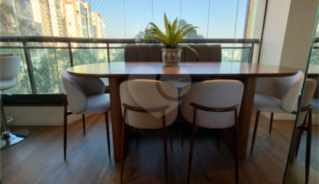 Apartamento à venda ou para alugar com 4 suítes em Jardim Fonte do Morumbi, São Paulo, SP