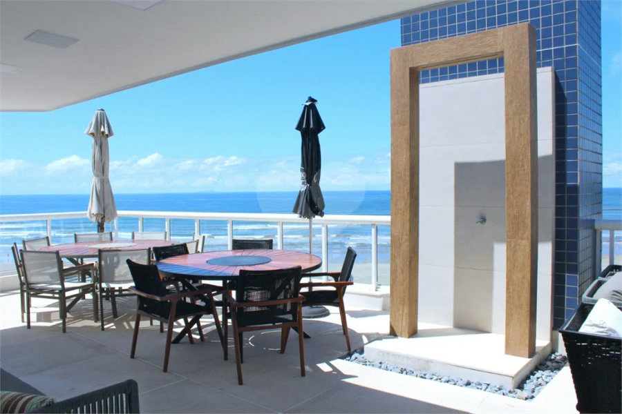 Cobertura à venda com 7 quartos, sendo 5 suítes, em Riviera de São Lourenço, Bertioga, SP