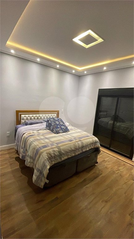 Casa à venda com 4 suítes no condomínio Veneza, Mogi das Cruzes - SP