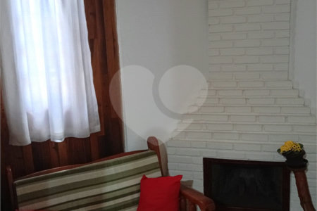 Casa à venda com 2 quartos, sendo 1 suíte,  no condomínio Aruã, Mogi das Cruzes - SP