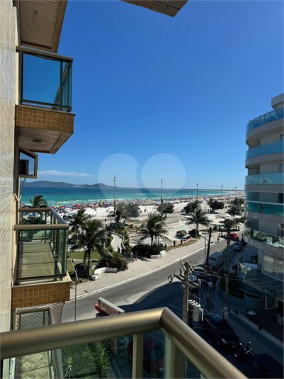 Apartamento à venda com 3 quartos, sendo 1 suíte, no Centro, Cabo Frio, RJ