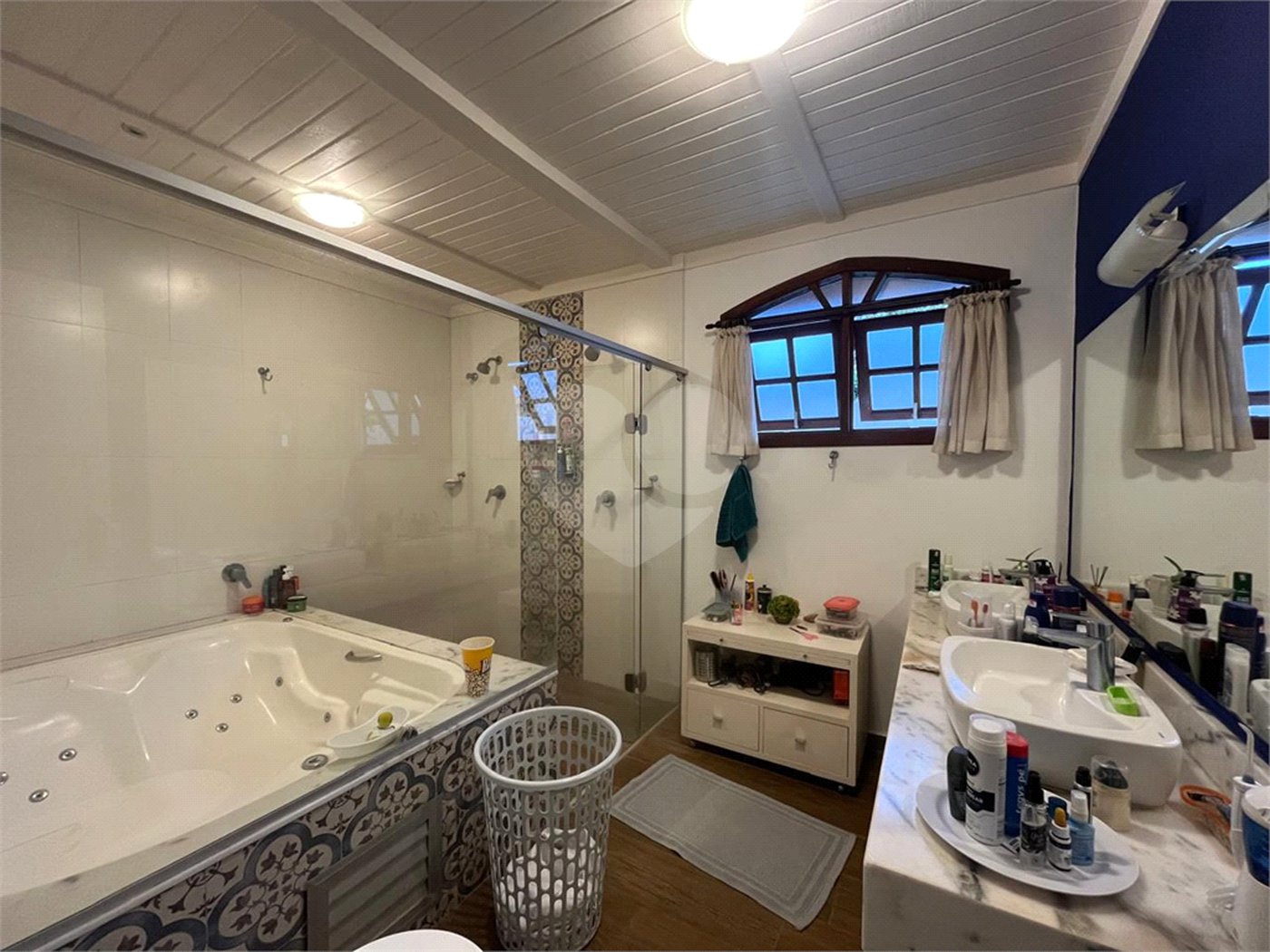 Casa à venda com 5 quartos, sendo 2 suítes, em Parque Residencial Colina das Estrelas, Tatuí, SP