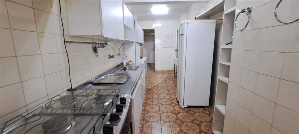 Apartamento à venda com 3 quartos, sendo 1 suíte, em MOEMA, São Paulo, SP