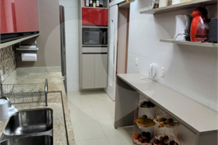 Apartamento à venda com 3 quartos, sendo 1 suíte, no Centro, São Bernardo do Campo, SP