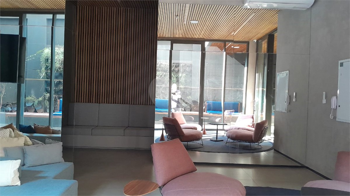 Apartamento à venda com 2 suítes em Pinheiros, São Paulo, SP
