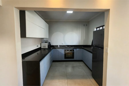 Casa à venda com 2 quartos, sendo 1 suíte, em Jardim Wanel Ville V, Sorocaba, SP