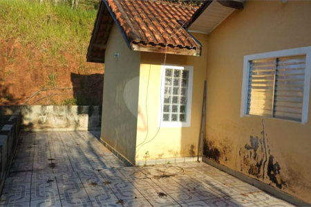 Chácara à venda com 2 quartos, sendo 1 suíte, em Alto da Ponte, São José dos Campos, SP