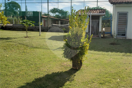 Casa à venda com 4 quartos, sendo 2 suítes,  no condomínio Acmti - Colinas do Mosteiro, Terras de Itaici e Recanto dos Pássaros, Indaiatuba - SP