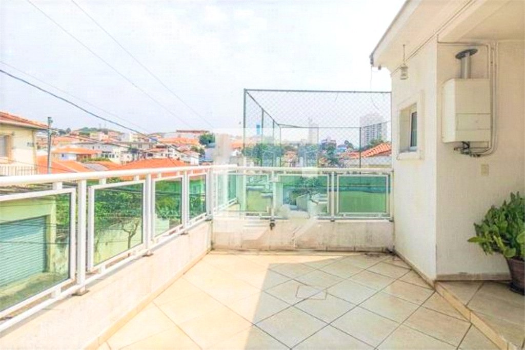 Sobrado à venda com 4 quartos, sendo 3 suítes,  em Vila Mazzei, São Paulo, SP