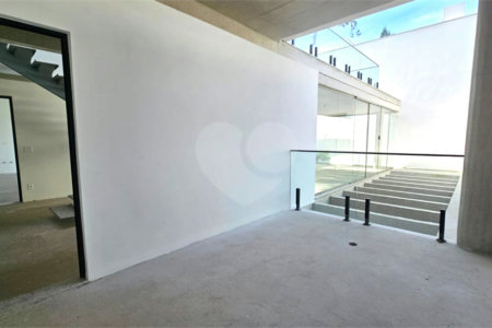 Casa à venda com 3 suítes no condomínio Residencial Heron 140, São Paulo - SP
