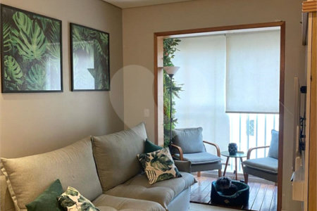 Apartamento à venda com 2 quartos, sendo 1 suíte,  em Jardim Rosa de Franca, Guarulhos, SP