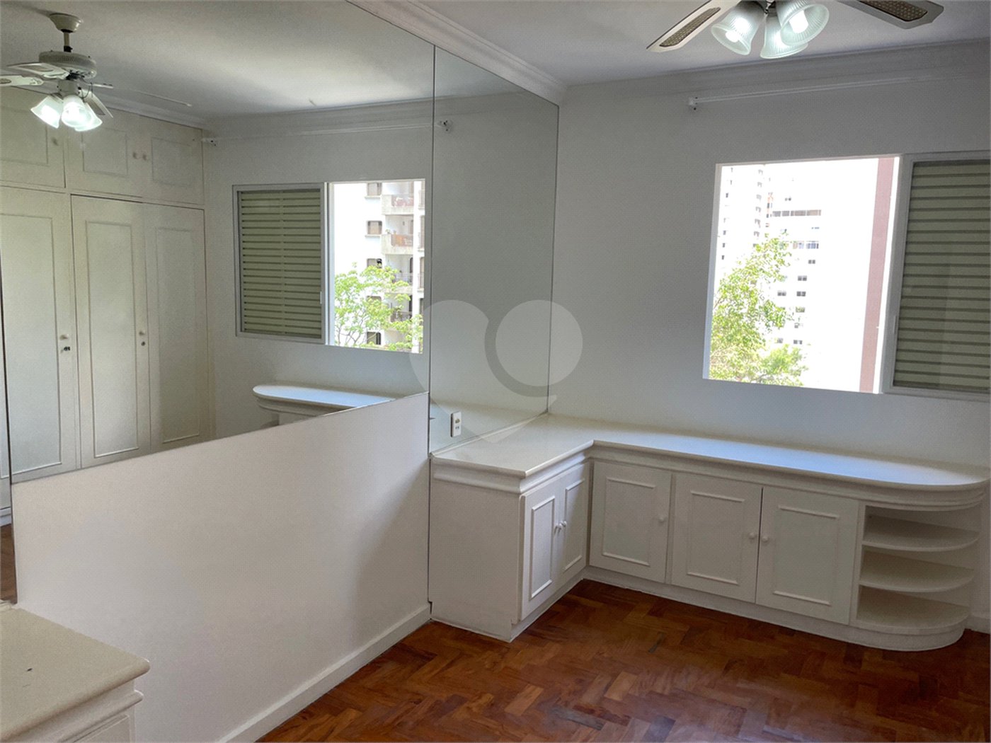 Apartamento à venda ou para alugar com 3 quartos, sendo 1 suíte, em Jardim Paulista, São Paulo, SP