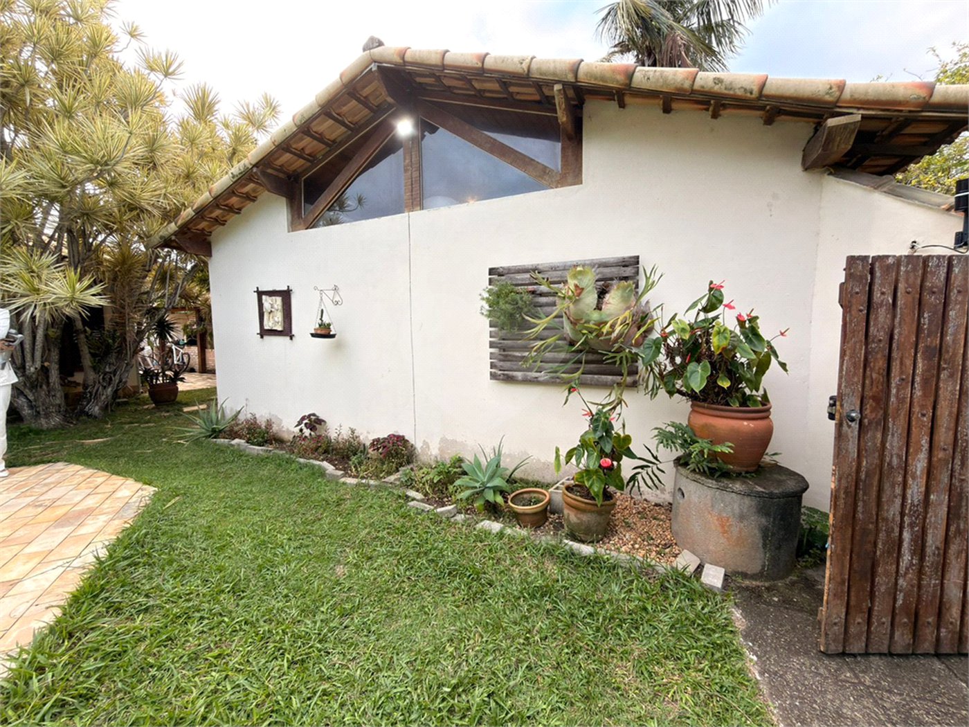 Casa à venda com 3 suítes em Portinho, Cabo Frio, RJ