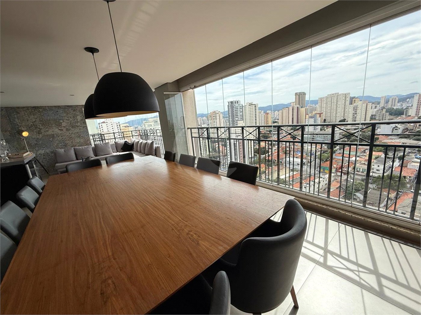 Apartamento à venda com 3 suítes em Santa Teresinha, São Paulo, SP