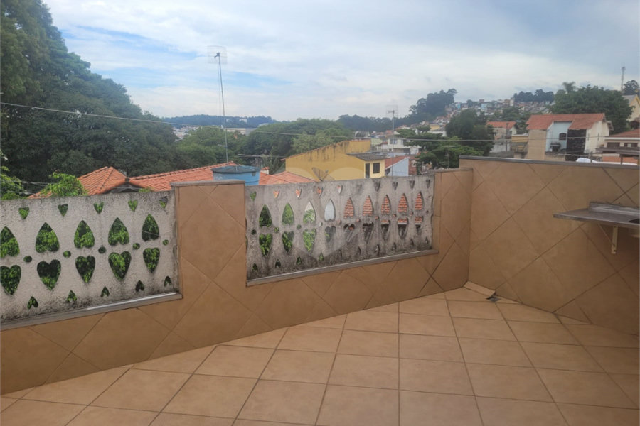 Sobrado à venda com 4 quartos em Tremembé, São Paulo, SP