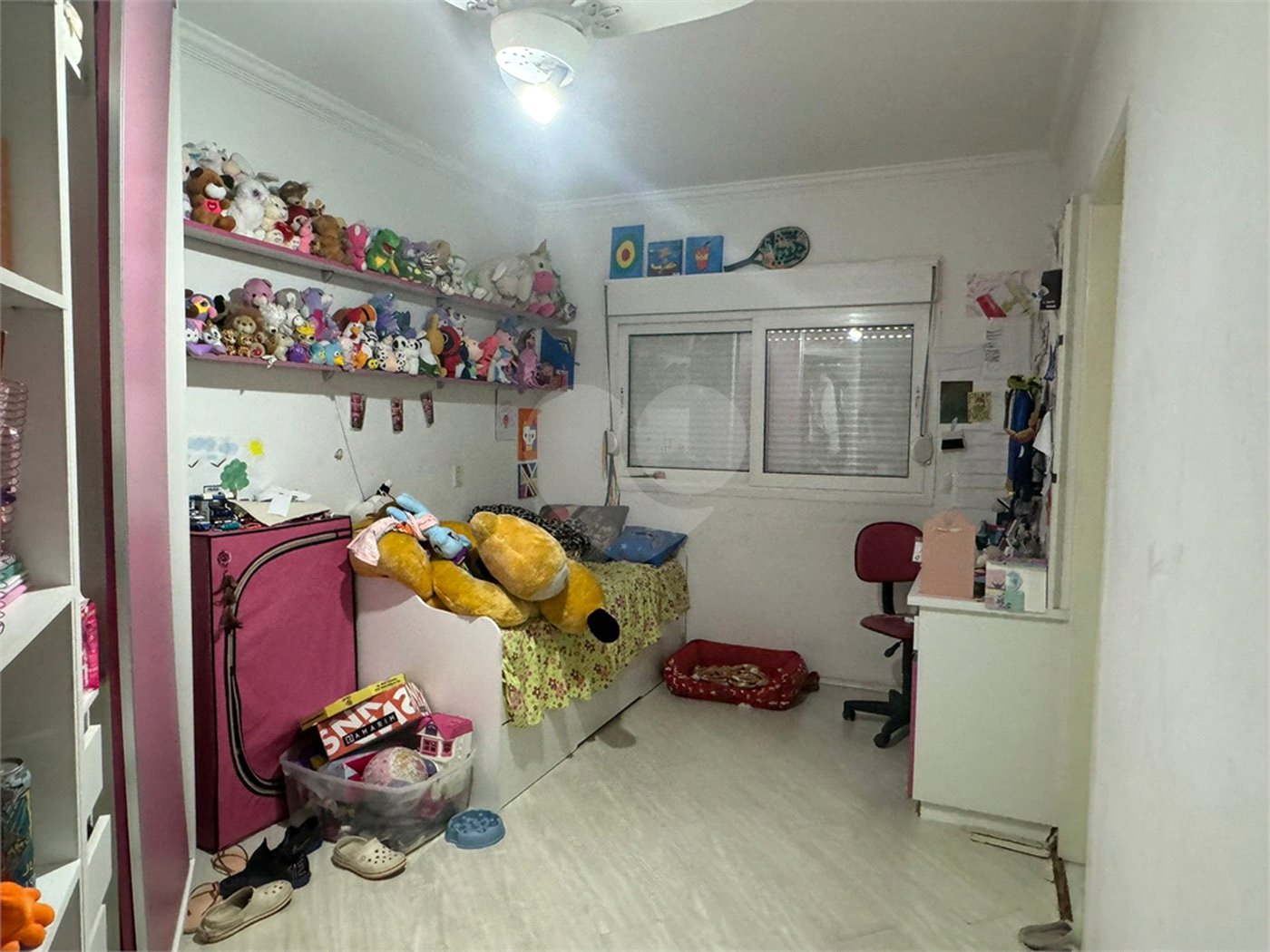 Casa à venda com 6 suítes no condomínio Arujá V, Arujá - SP