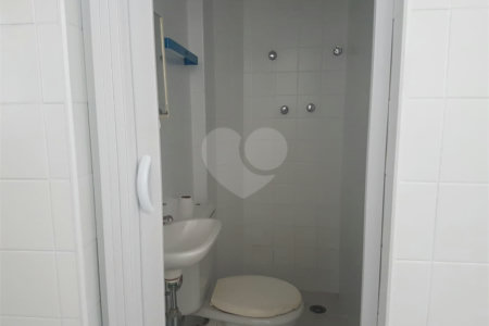 Apartamento à venda com 3 quartos, sendo 1 suíte, em Jardim Paulista, São Paulo, SP