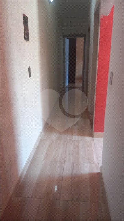 Casa à venda com 5 quartos, sendo 2 suítes, em Jardim Santa Clara, Guarulhos, SP