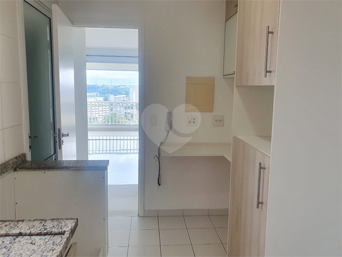 Apartamento à venda com 3 quartos, sendo 1 suíte, em Granja Julieta, São Paulo, SP