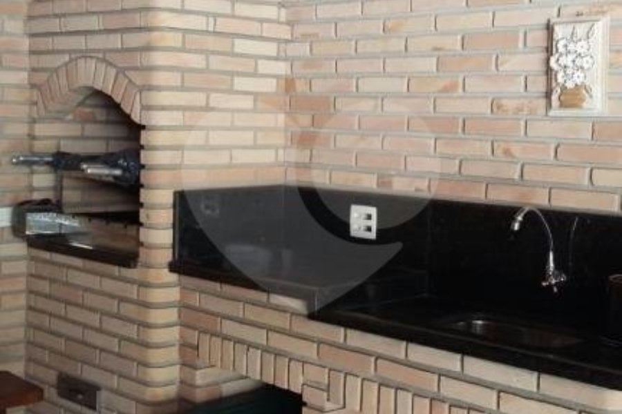 Sobrado à venda com 3 suítes em Santana, São Paulo, SP