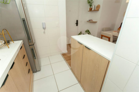 Apartamento à venda com 2 quartos em Vila Constança, São Paulo, SP