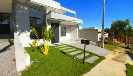 Casa à venda com 3 quartos, sendo 1 suíte,  no condomínio Terras de São Francisco, Sorocaba - SP
