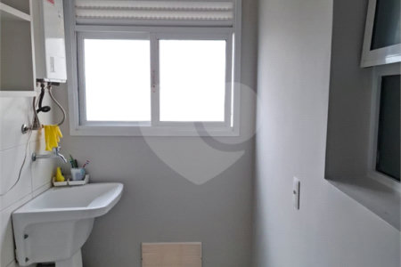 Apartamento para alugar com 2 quartos, sendo 1 suíte,  em Vila Suissa, Mogi das Cruzes, SP