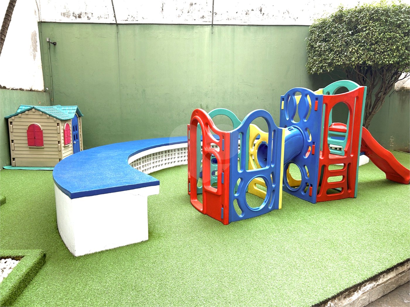 Apartamento à venda com 3 suítes em Campo Belo, São Paulo, SP
