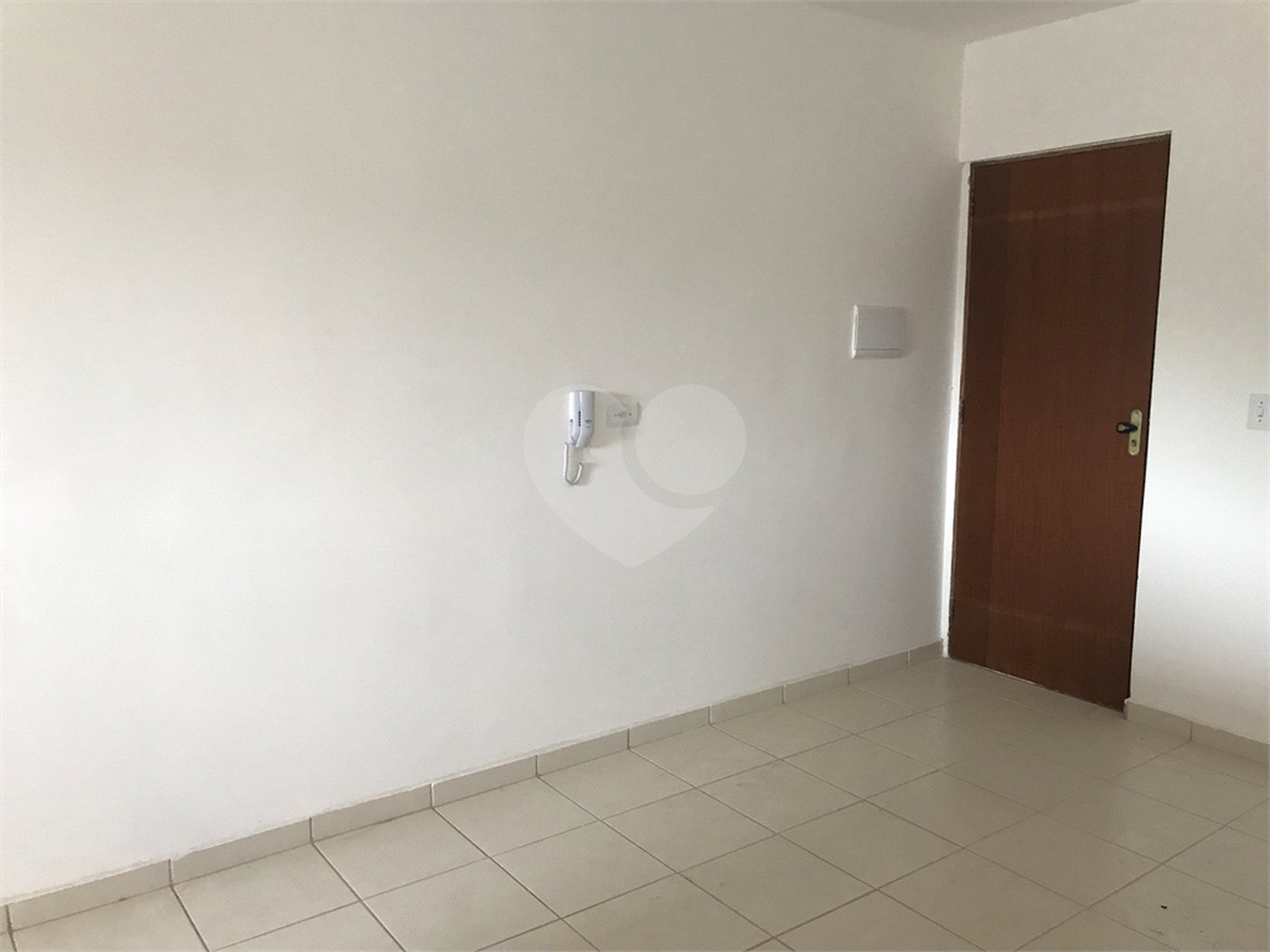 Apartamento à venda com 1 quarto em Aparecidinha, Sorocaba, SP