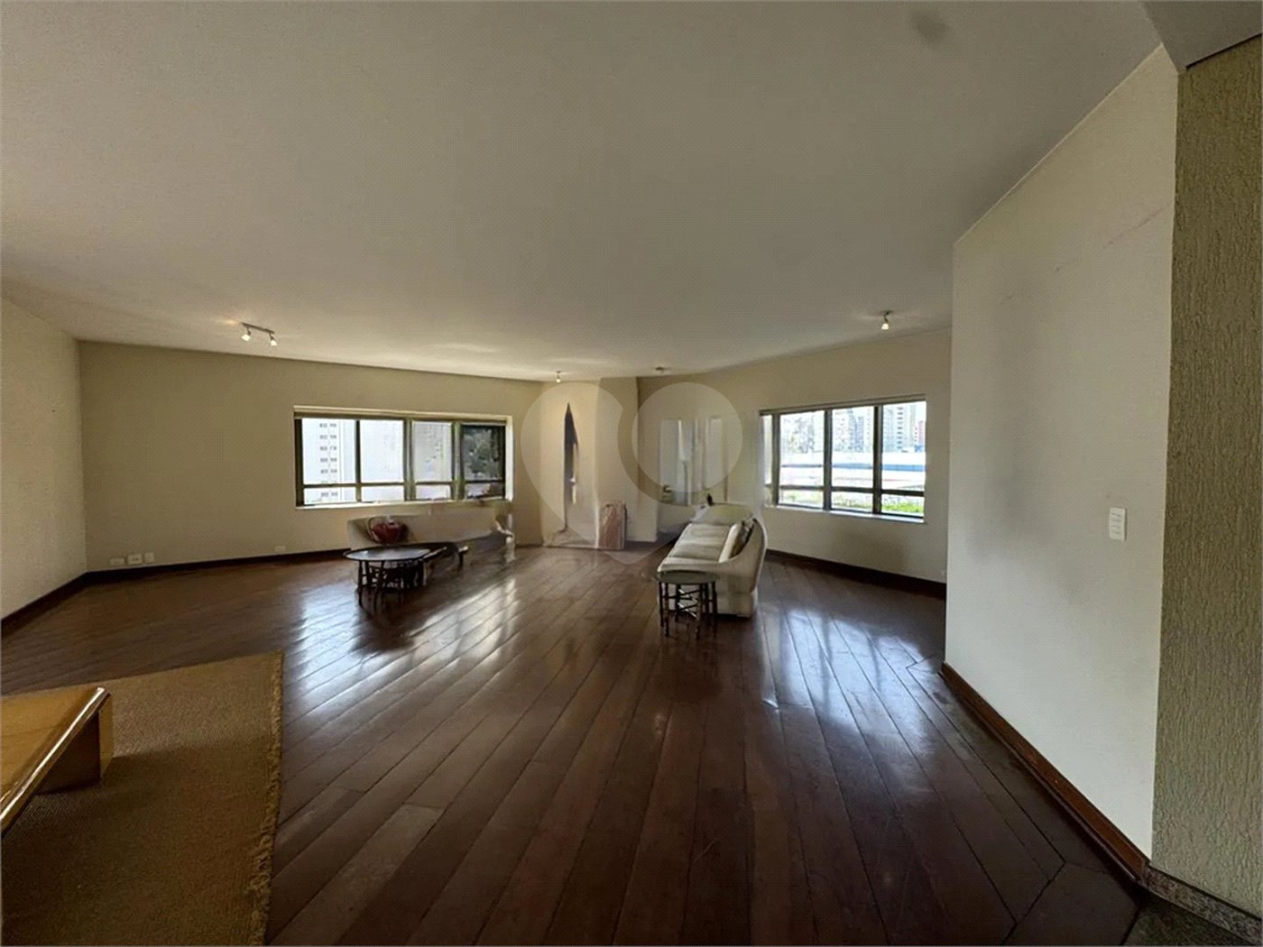 Apartamento à venda com 4 quartos, sendo 2 suítes,  em Vila Suzana, São Paulo, SP