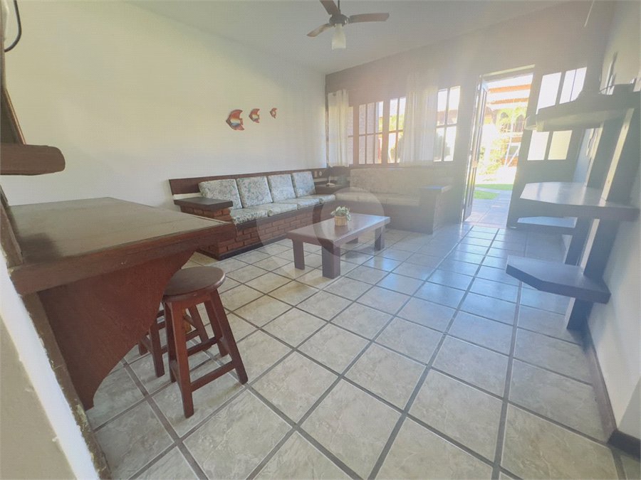 Casa em condomínio à venda com 2 quartos em Geribá, Armação dos Búzios, RJ