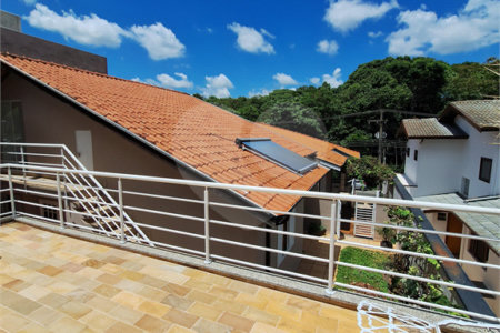 Casa à venda com 3 suítes no condomínio Bosque de Grevilea, Vinhedo - SP