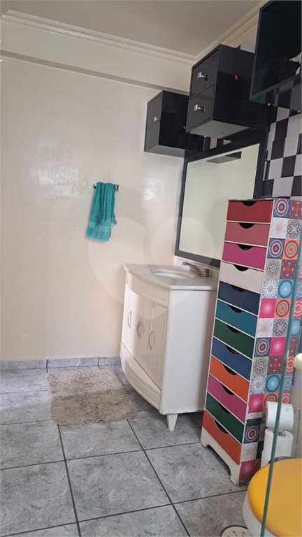 Apartamento à venda com 3 quartos, sendo 1 suíte,  em Vila Olímpia, São Paulo, SP