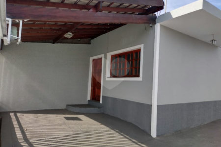 Casa à venda com 2 suítes em João XXIII, Vinhedo, SP