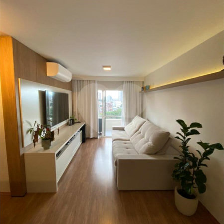 Apartamento à venda com 3 quartos, sendo 1 suíte, em Vila Pompéia, São Paulo, SP