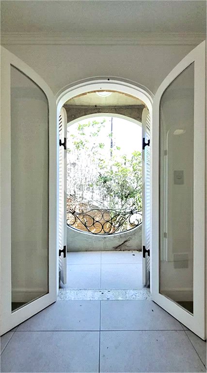 Casa à venda ou para alugar com 3 suítes em Tremembé, São Paulo, SP