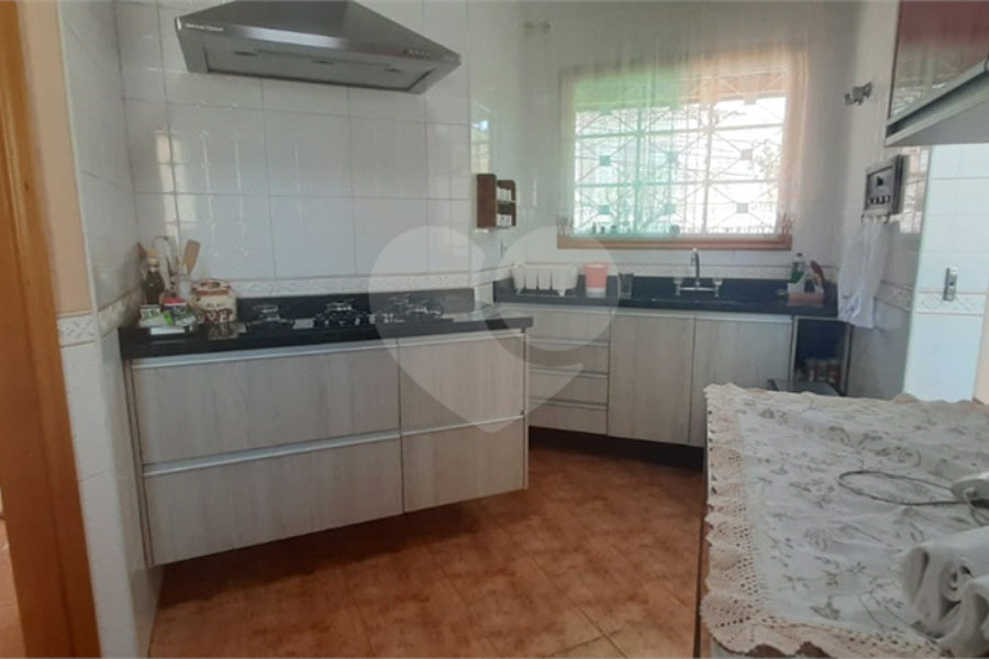 Casa à venda com 4 quartos, sendo 2 suítes,  em Jardim Paraíso, São Paulo, SP