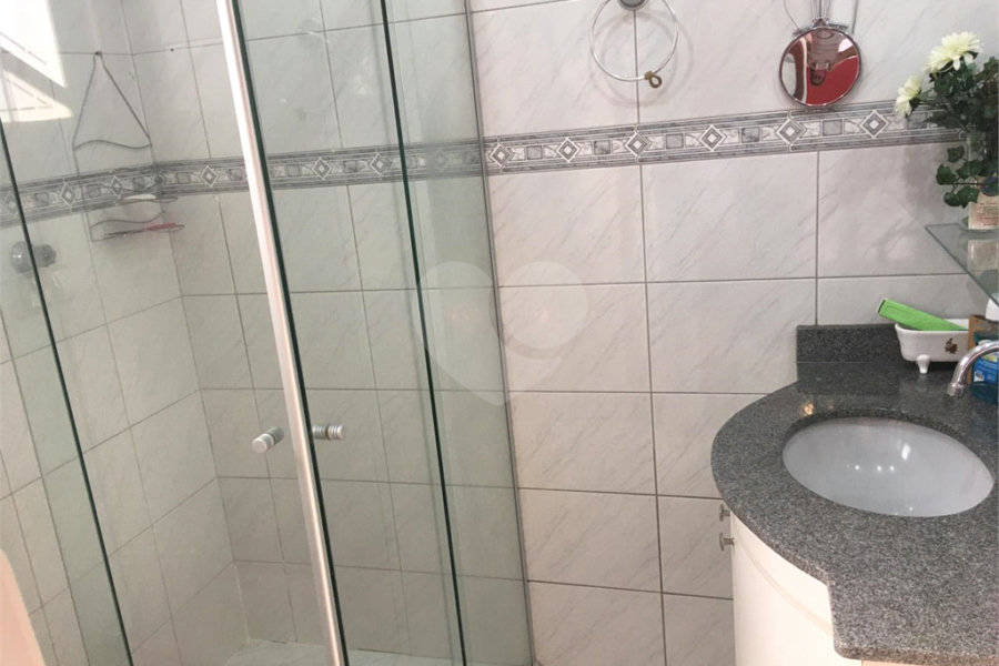 Casa à venda com 3 quartos, sendo 1 suíte, no condomínio Morada de Itapuã, São Paulo - SP