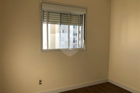 Apartamento à venda com 2 quartos em Parque Reboucas, São Paulo, SP