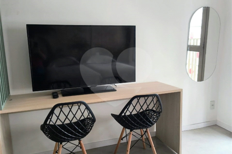 Apartamento à venda com 1 suíte em Vila Madalena, São Paulo, SP