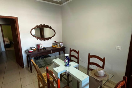 Casa à venda com 3 suítes em Jardim Bela Vista, Três Lagoas, MS
