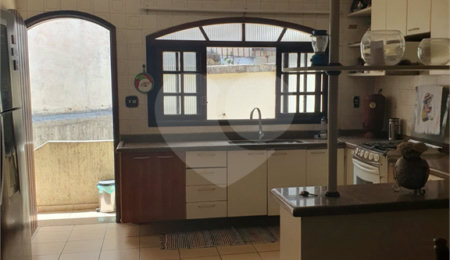 Sobrado à venda ou para alugar com 3 quartos, sendo 1 suíte,  em Santana, São Paulo, SP
