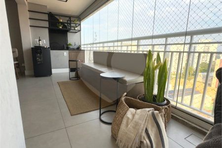 Apartamento à venda com 2 suítes em Jardim Esmeralda, São Paulo, SP