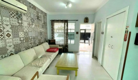 Casa com 2 dormitórios à venda, 130 m² por R$ 879.000,00 - Marapé - Santos/SP