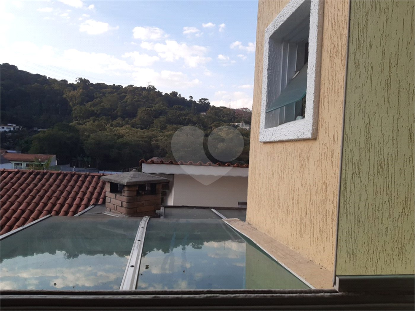 Sobrado à venda com 2 quartos, sendo 1 suíte, em Horto, São Paulo, SP