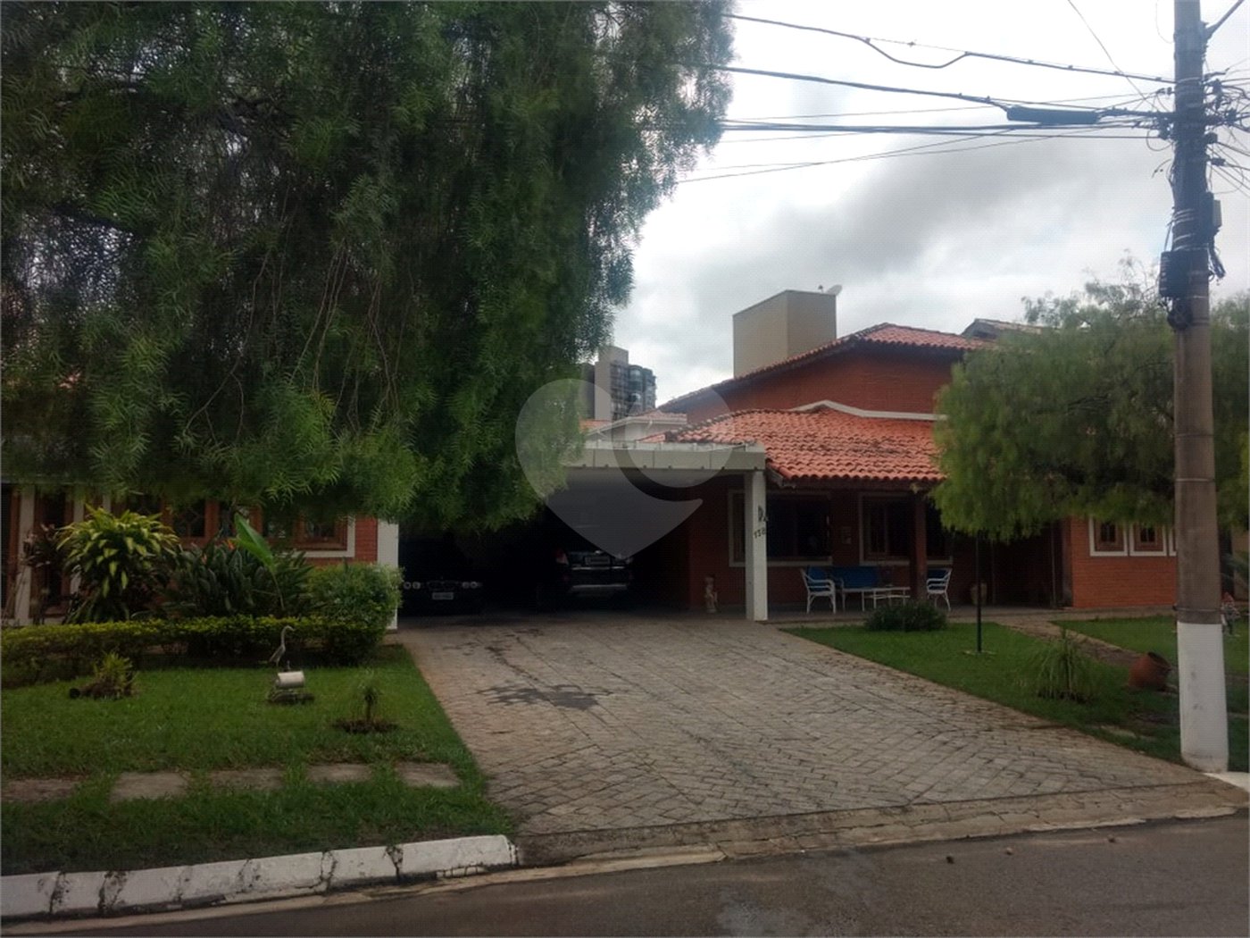 Casa à venda com 5 quartos, sendo 3 suítes,  no condomínio Portella, Itu - SP
