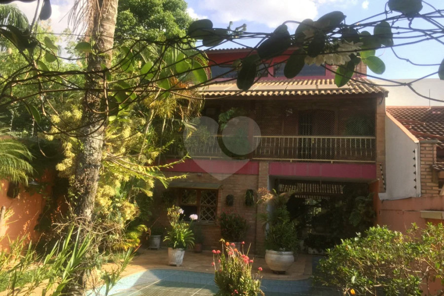 Sobrado à venda com 4 quartos, sendo 3 suítes, em Jardim Virginia Bianca, São Paulo, SP