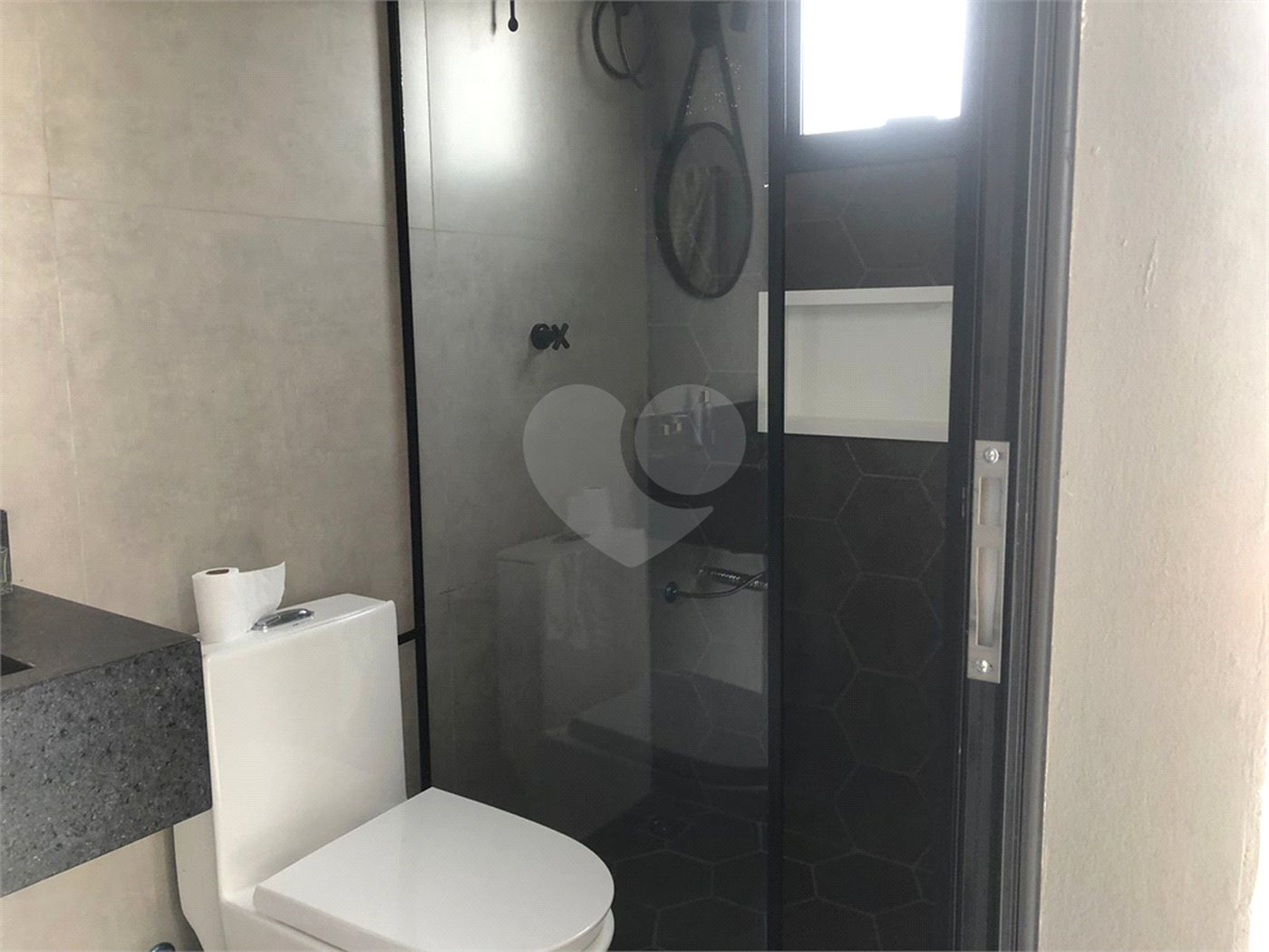 Casa à venda com 3 quartos, sendo 1 suíte, no condomínio Terras da Estância, Paulínia - SP