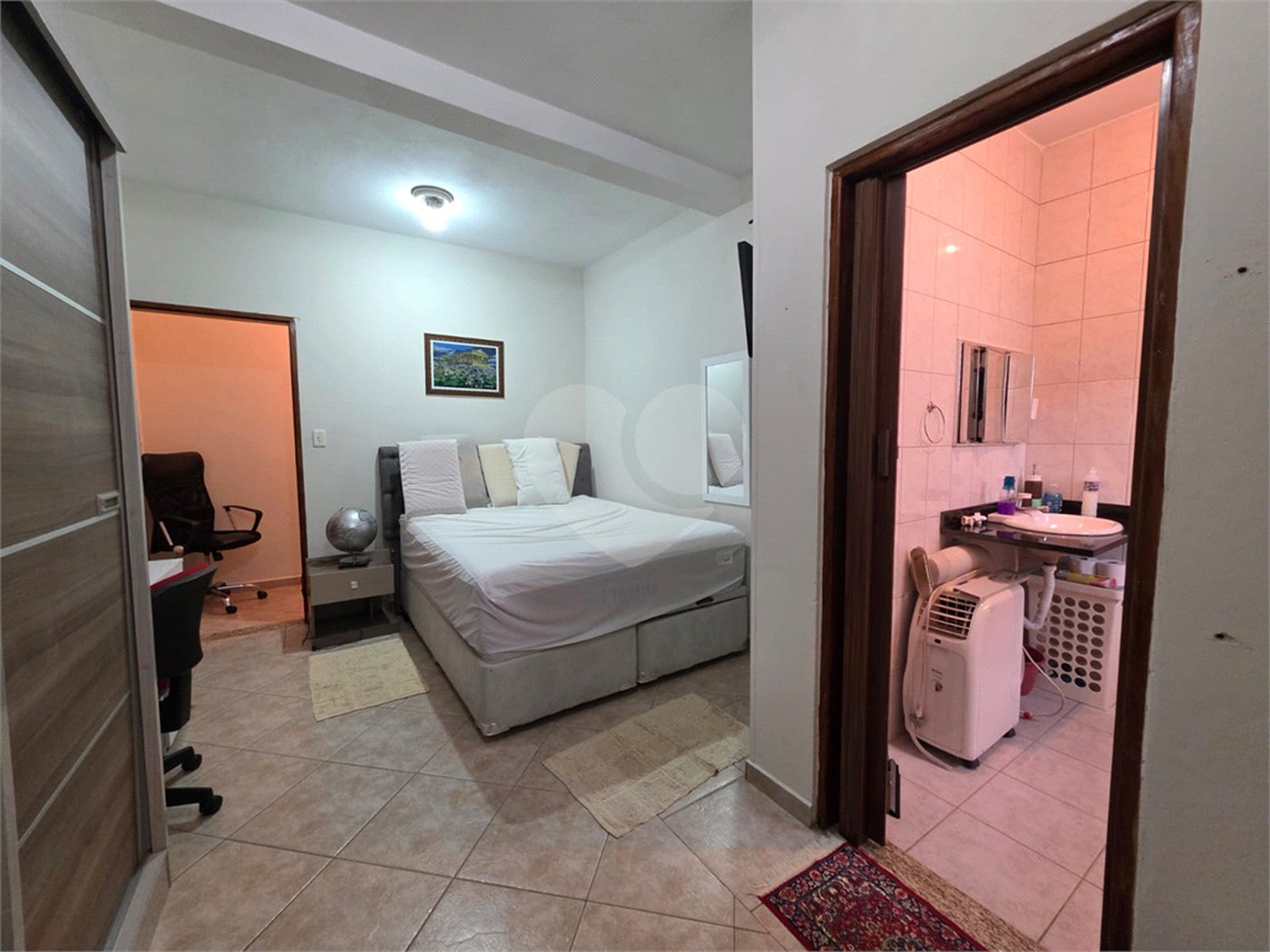 Sobrado à venda com 6 quartos, sendo 3 suítes, em Santa Teresinha, São Paulo, SP